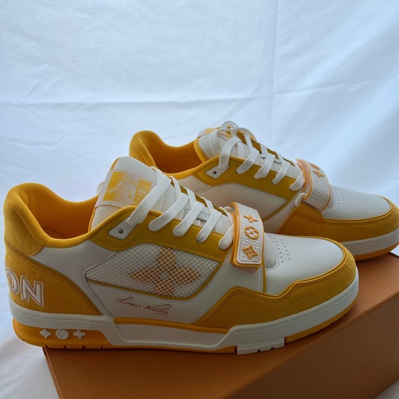 LV TRAINER SNEAKER - Picture 3 of 10